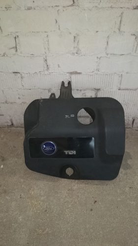 Parduodu Ford Galaxy 2002m. 1.9 TDI variklio apdaila.