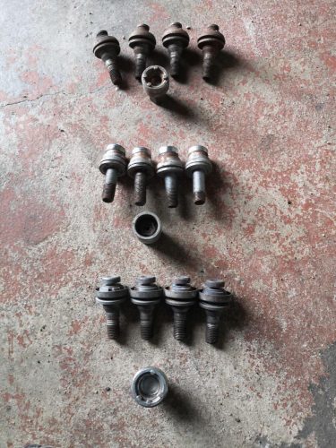 Parduodu Peugeot / Citroen ratų slapukų